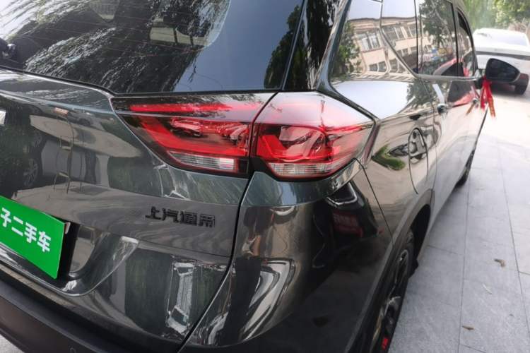 Used Chevrolet Orlando 2018 Redline 530T Automatic Enjoyment Edition (5+2 Model) – China V Standard Exterior 3