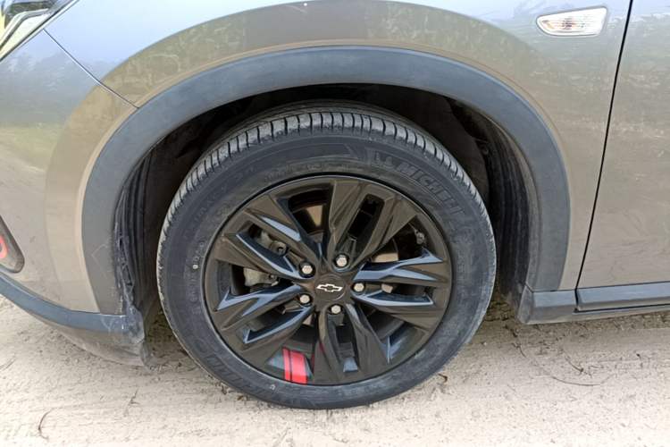 Used Chevrolet Orlando 2018 Redline 530T Automatic Enjoyment Edition (5+2 Model) – China V Standard Exterior 4