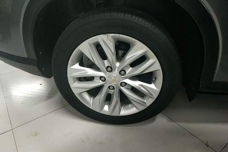 Used Chevrolet Orlando 2018 530T Automatic Luxury Edition (5+2 Model) China V Standard Exterior 5