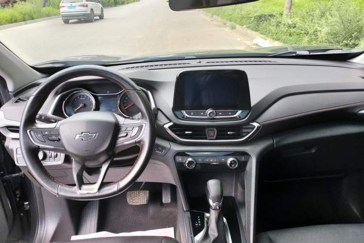 Used Chevrolet Orlando 2018 Redline 530T Automatic Enjoyment Edition (5+2 Model) – China V Standard Exterior 9