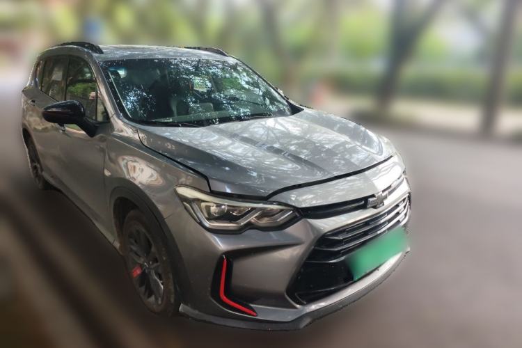 Used Chevrolet Orlando 2018 Redline 530T Automatic Enjoyment Edition (5+2 Model) – China V Standard Front Right 45 Deg