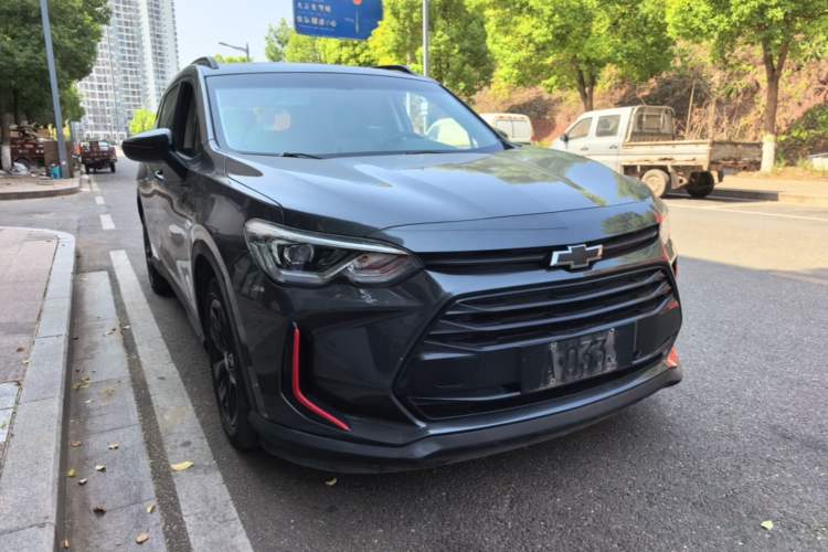 Used Chevrolet Orlando 2018 Redline 530T Automatic Enjoyment Edition (5+2 Model) – China V Standard Front Right 45 Deg