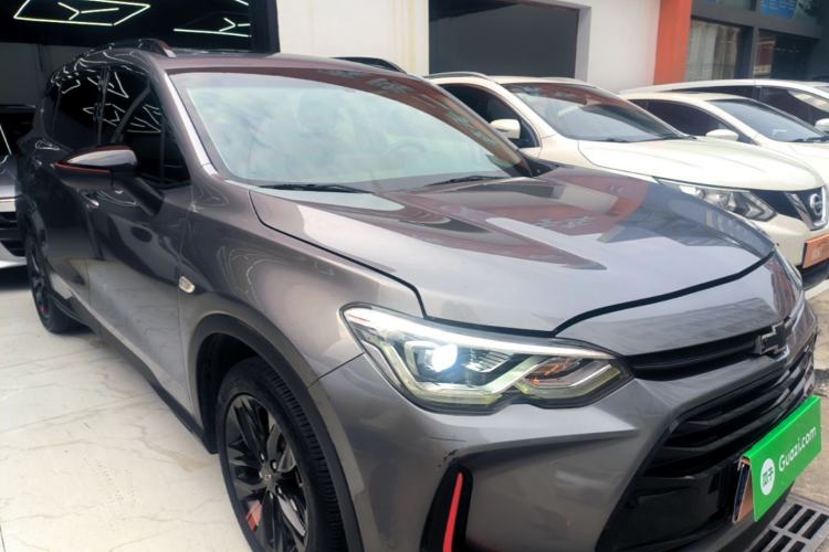 Used Chevrolet Orlando 2018 Redline 530T Automatic Enjoyment Edition (5+2 Model) – China V Standard Front Right 45 Deg