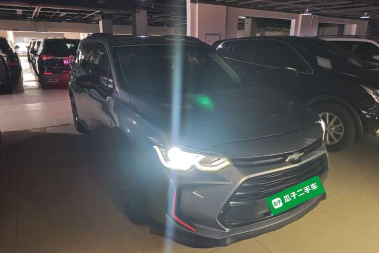 Used Chevrolet Orlando 2018 Redline 530T Automatic Enjoyment Edition (5+2 Model) – China V Standard Front Right 45 Deg