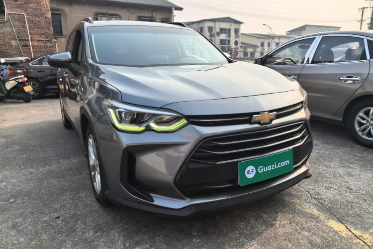 Used Chevrolet Orlando 2018 530T Automatic Luxury Edition (5+2 Model) China V Standard Front Right 45 Deg