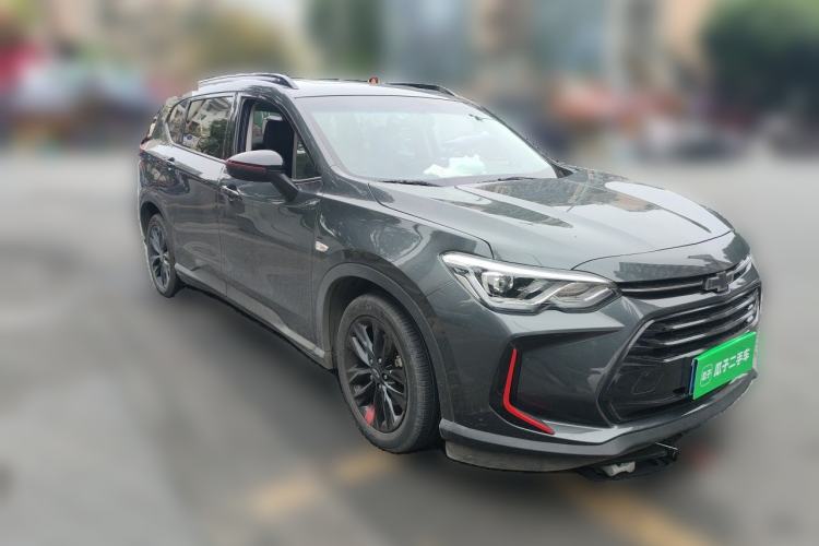 Used Chevrolet Orlando 2018 Redline 530T Automatic Zhaoxiang Edition (5+2 Seating) – China V Standard Front Right 45 Deg