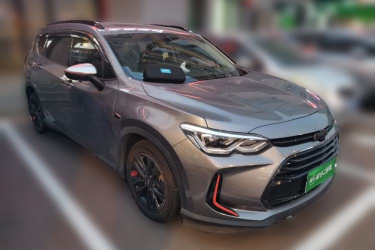 Used Chevrolet Orlando 2018 Redline 530T Automatic Enjoyment Edition (5+2 Model) – China V Standard Front Right 45 Deg
