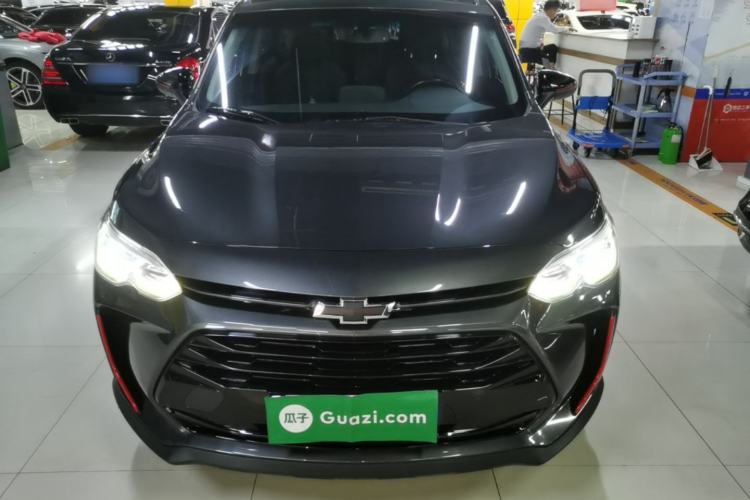 Used Chevrolet Orlando 2018 Redline 530T Automatic Zhaoxiang Edition (5+2 Seating) – China V Standard Front
