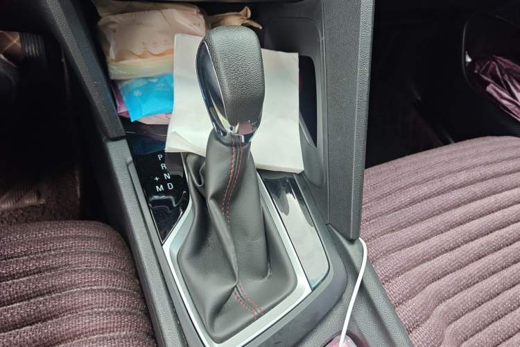 Used Chevrolet Orlando 2018 Redline 530T Automatic Zhaoxiang Edition (5+2 Seating) – China V Standard Gear Lever