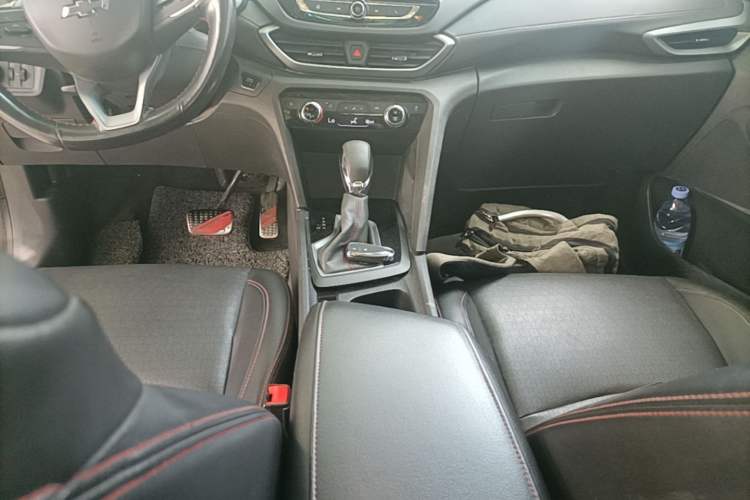 Used Chevrolet Orlando 2018 Redline 530T Automatic Enjoyment Edition (5+2 Model) – China V Standard Gear Lever