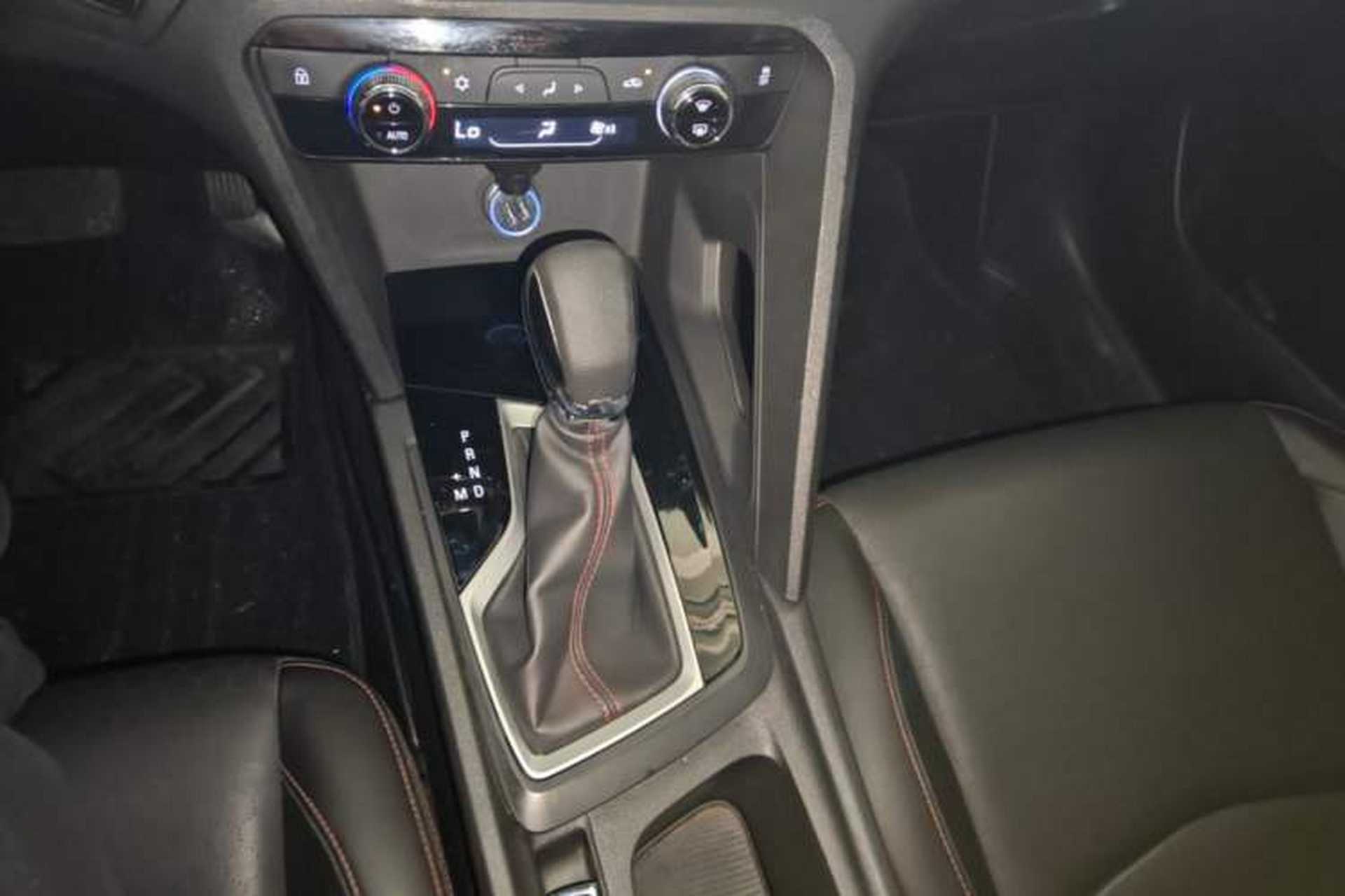 Used Chevrolet Orlando 2018 Redline 530T Automatic Enjoyment Edition (5+2 Model) – China V Standard Gear Lever