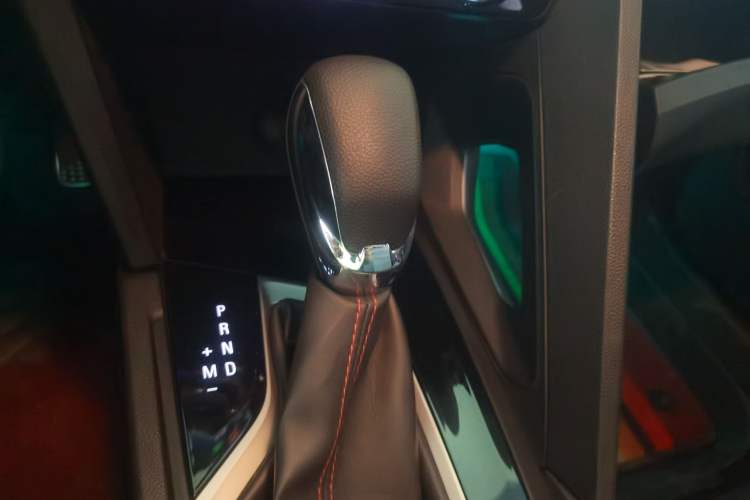 Used Chevrolet Orlando 2018 Redline 530T Automatic Enjoyment Edition (5+2 Model) – China V Standard Gear Lever