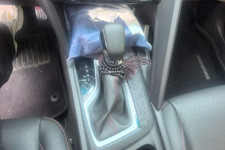 Used Chevrolet Orlando 2018 Redline 530T Automatic Enjoyment Edition (5+2 Model) – China V Standard Gear Lever