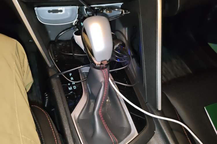 Used Chevrolet Orlando 2018 Redline 530T Automatic Zhaoxiang Edition (5+2 Seating) – China V Standard Gear Lever