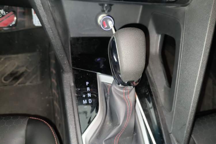 Used Chevrolet Orlando 2018 Redline 530T Automatic Enjoyment Edition (5+2 Model) – China V Standard Gear Lever