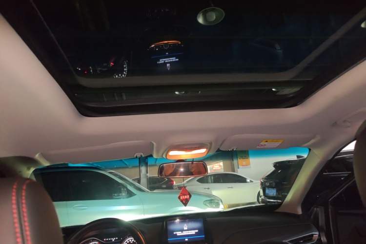 Used Chevrolet Orlando 2018 Redline 530T Automatic Enjoyment Edition (5+2 Model) – China V Standard Headliner
