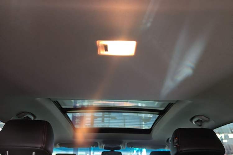 Used Chevrolet Orlando 2018 Redline 530T Automatic Enjoyment Edition (5+2 Model) – China V Standard Headliner