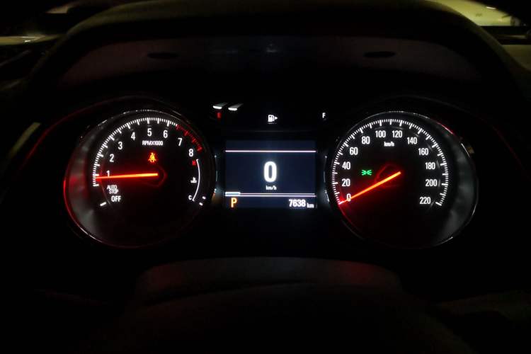 Used Chevrolet Orlando 2018 Redline 530T Automatic Enjoyment Edition (5+2 Model) – China V Standard Instrument Cluster