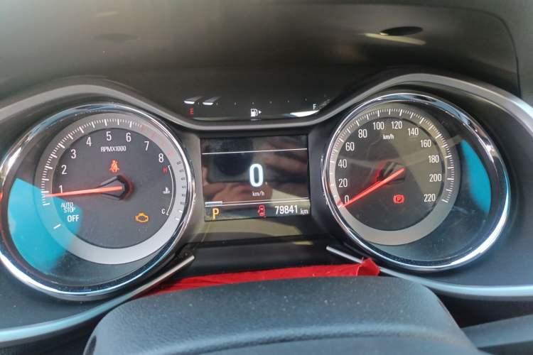 Used Chevrolet Orlando 2018 Redline 530T Automatic Enjoyment Edition (5+2 Model) – China V Standard Instrument Cluster