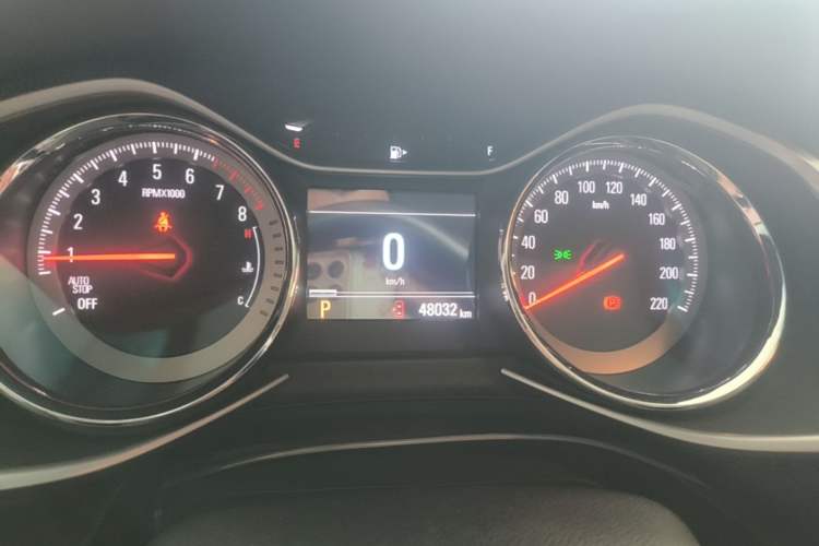 Used Chevrolet Orlando 2018 Redline 530T Automatic Enjoyment Edition (5+2 Model) – China V Standard Instrument Cluster