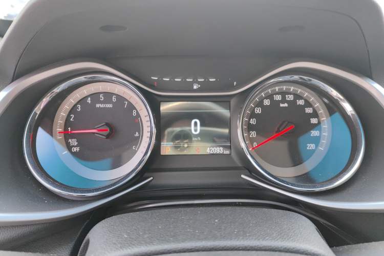 Used Chevrolet Orlando 2018 Redline 530T Automatic Enjoyment Edition (5+2 Model) – China V Standard Instrument Cluster