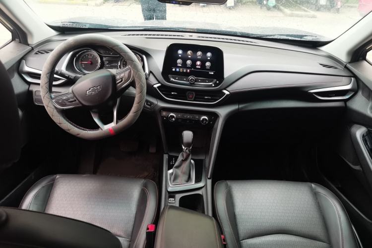 Used Chevrolet Orlando 2018 Redline 530T Automatic Zhaoxiang Edition (5+2 Seating) – China V Standard Interior 2