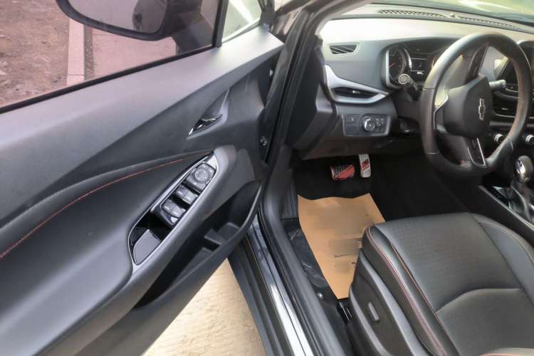 Used Chevrolet Orlando 2018 Redline 530T Automatic Enjoyment Edition (5+2 Model) – China V Standard Interior 2