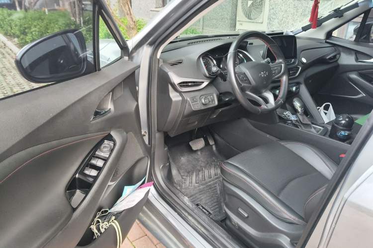 Used Chevrolet Orlando 2018 Redline 530T Automatic Enjoyment Edition (5+2 Model) – China V Standard Interior 3