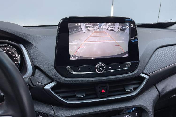 Used Chevrolet Orlando 2018 Redline 530T Automatic Enjoyment Edition (5+2 Model) – China V Standard Interior 3