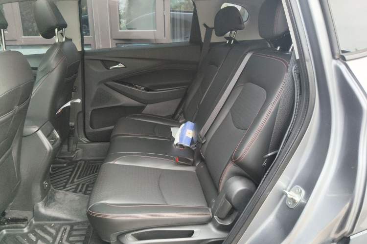 Used Chevrolet Orlando 2018 Redline 530T Automatic Enjoyment Edition (5+2 Model) – China V Standard Interior 4