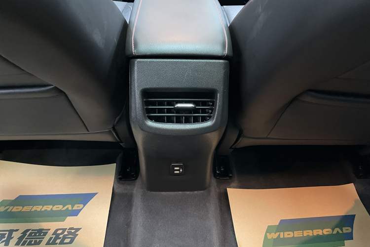 Used Chevrolet Orlando 2018 Redline 530T Automatic Enjoyment Edition (5+2 Model) – China V Standard Interior 7