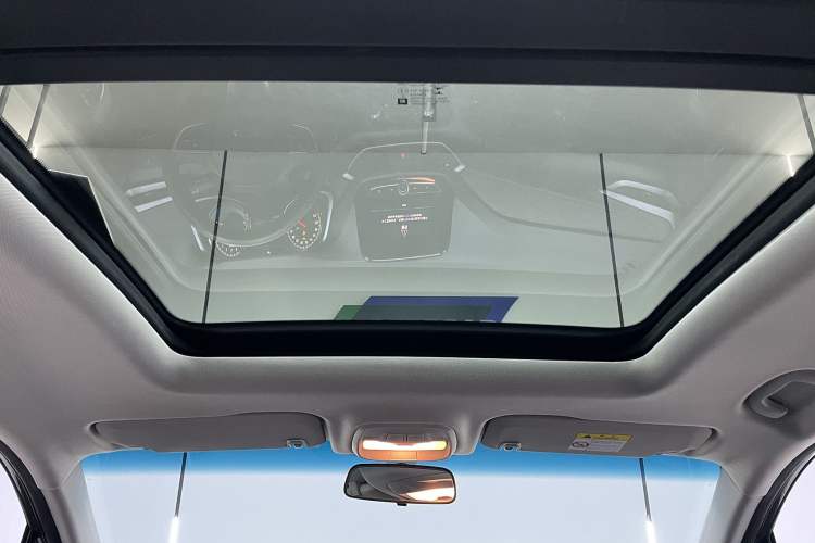 Used Chevrolet Orlando 2018 Redline 530T Automatic Enjoyment Edition (5+2 Model) – China V Standard Interior 8
