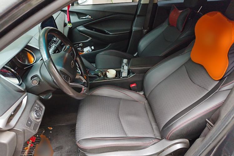 Used Chevrolet Orlando 2018 Redline 530T Automatic Enjoyment Edition (5+2 Model) – China V Standard Left Front Seat