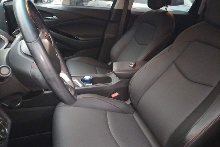 Used Chevrolet Orlando 2018 Redline 530T Automatic Enjoyment Edition (5+2 Model) – China V Standard Left Front Seat