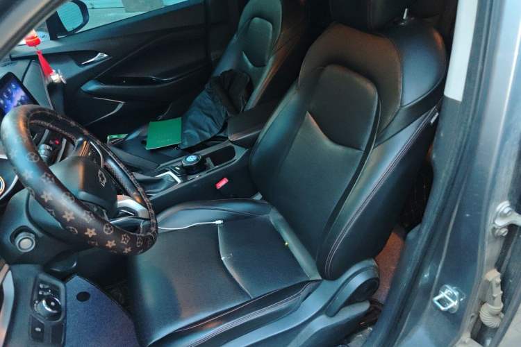 Used Chevrolet Orlando 2018 Redline 530T Automatic Enjoyment Edition (5+2 Model) – China V Standard Left Front Seat