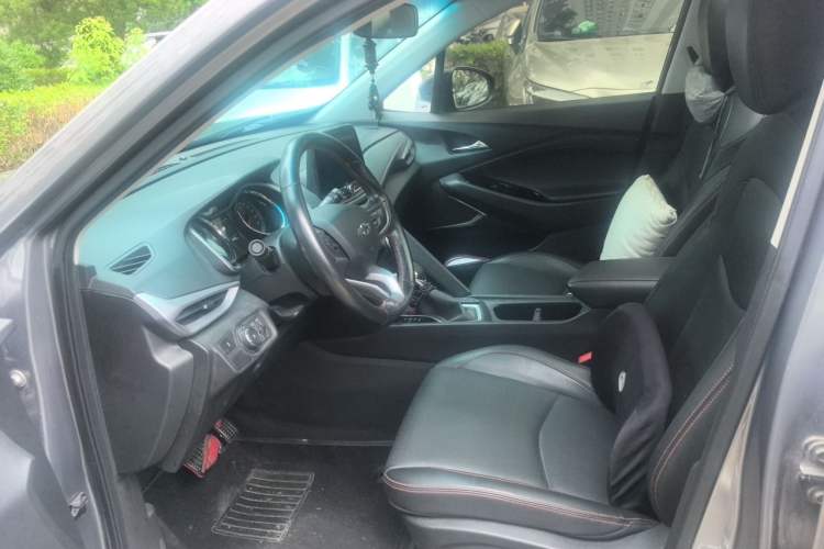 Used Chevrolet Orlando 2018 Redline 530T Automatic Enjoyment Edition (5+2 Model) – China V Standard Left Front Seat