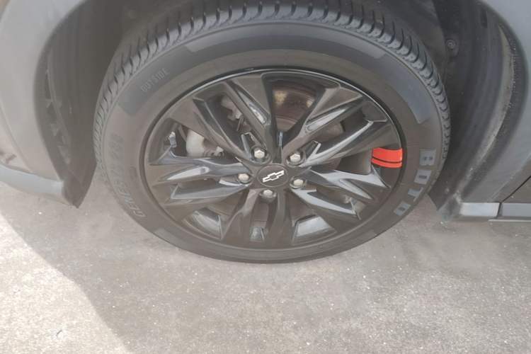 Used Chevrolet Orlando 2018 Redline 530T Automatic Enjoyment Edition (5+2 Model) – China V Standard Left Front Wheel Hub