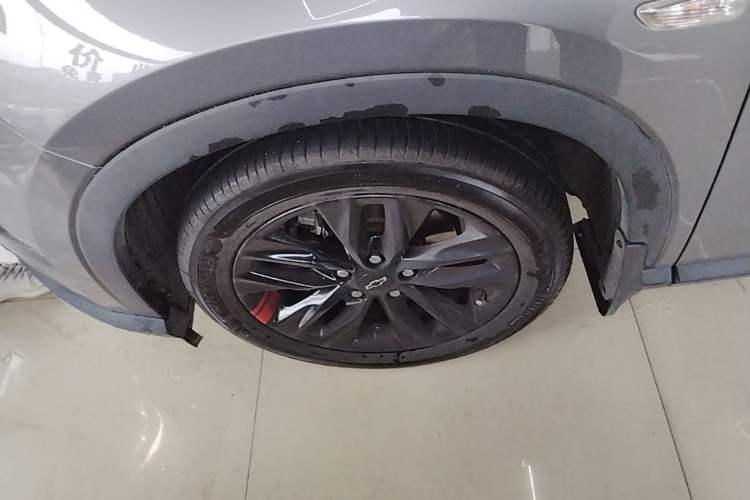 Used Chevrolet Orlando 2018 Redline 530T Automatic Enjoyment Edition (5+2 Model) – China V Standard Left Front Wheel Hub