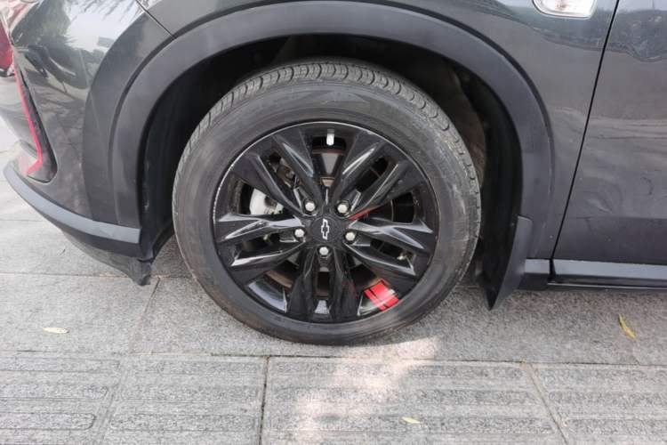 Used Chevrolet Orlando 2018 Redline 530T Automatic Enjoyment Edition (5+2 Model) – China V Standard Left Front Wheel Hub
