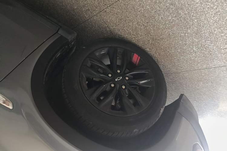 Used Chevrolet Orlando 2018 Redline 530T Automatic Enjoyment Edition (5+2 Model) – China V Standard Left Front Wheel Hub