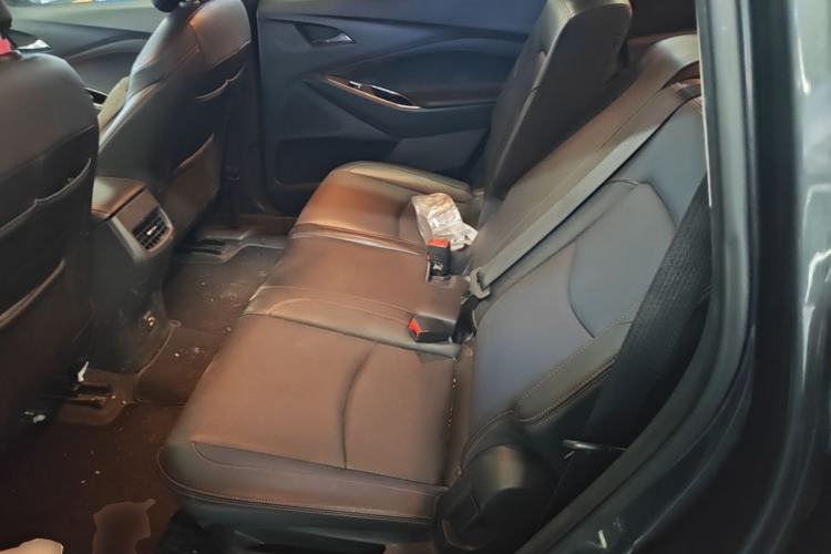 Used Chevrolet Orlando 2018 Redline 530T Automatic Zhaoxiang Edition (5+2 Seating) – China V Standard Left Rear Seat
