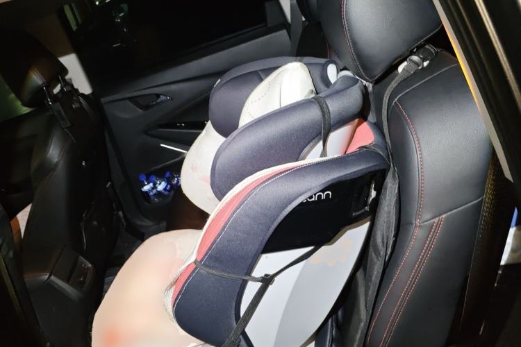 Used Chevrolet Orlando 2018 Redline 530T Automatic Zhaoxiang Edition (5+2 Seating) – China V Standard Left Rear Seat