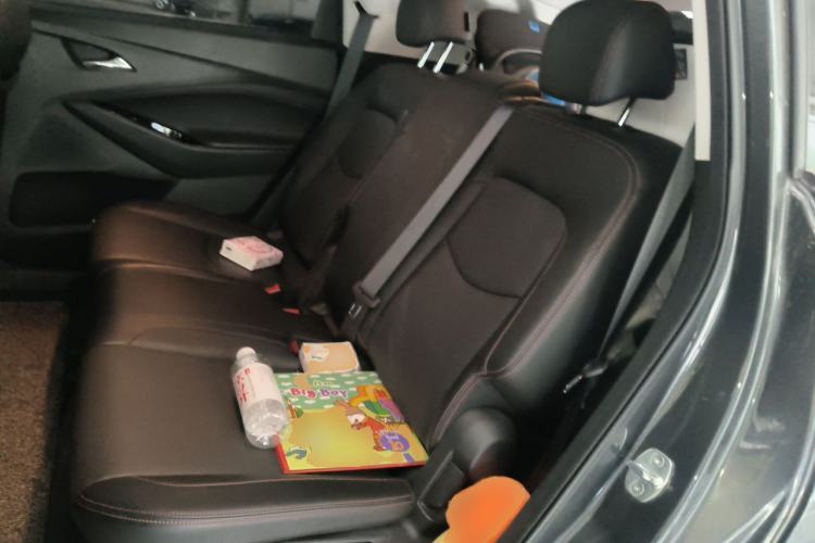Used Chevrolet Orlando 2018 Redline 530T Automatic Enjoyment Edition (5+2 Model) – China V Standard Left Rear Seat