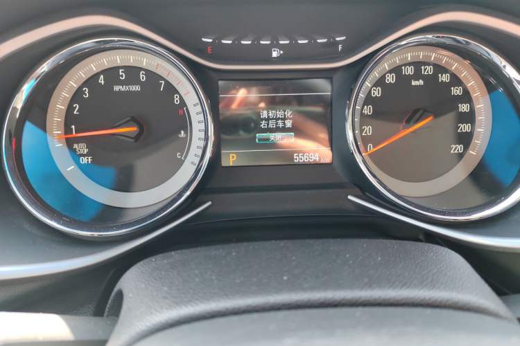 Used Chevrolet Orlando 2018 Redline 530T Automatic Enjoyment Edition (5+2 Model) – China V Standard Odometer Close Up