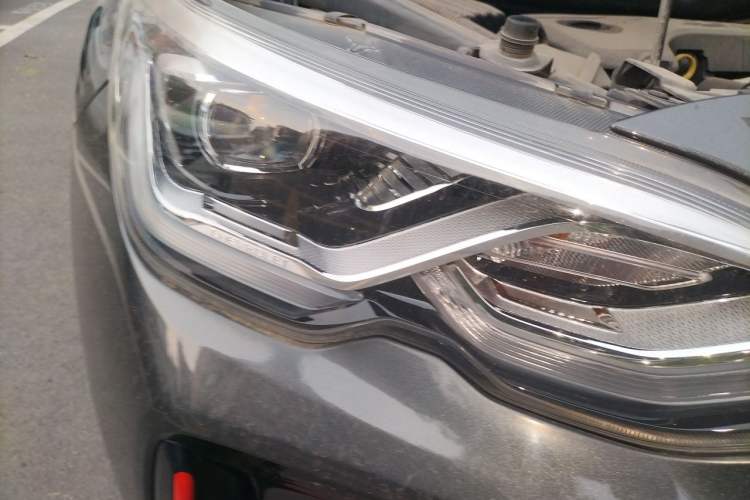 Used Chevrolet Orlando 2018 Redline 530T Automatic Enjoyment Edition (5+2 Model) – China V Standard Right Front Headlight