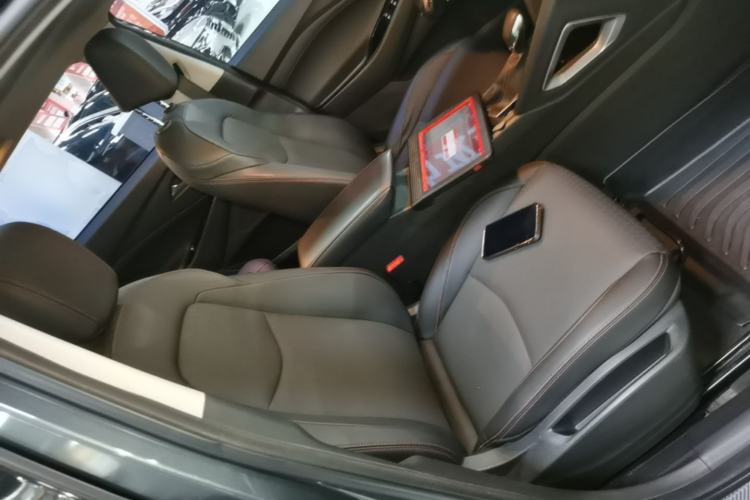 Used Chevrolet Orlando 2018 Redline 530T Automatic Zhaoxiang Edition (5+2 Seating) – China V Standard Right Front Seat