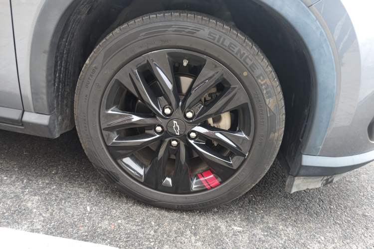 Used Chevrolet Orlando 2018 Redline 530T Automatic Enjoyment Edition (5+2 Model) – China V Standard Right Front Wheel Hub