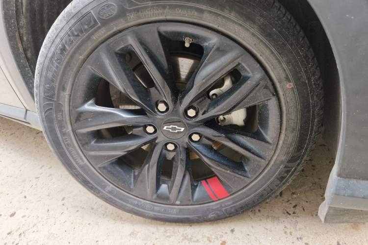 Used Chevrolet Orlando 2018 Redline 530T Automatic Enjoyment Edition (5+2 Model) – China V Standard Right Front Wheel Hub