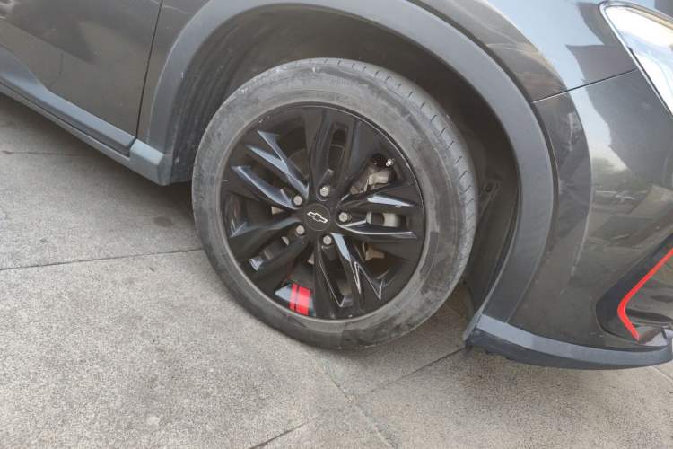 Used Chevrolet Orlando 2018 Redline 530T Automatic Enjoyment Edition (5+2 Model) – China V Standard Right Front Wheel Hub