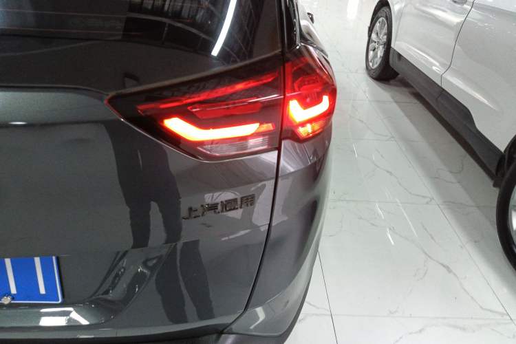 Used Chevrolet Orlando 2018 Redline 530T Automatic Enjoyment Edition (5+2 Model) – China V Standard Right Rear Taillight